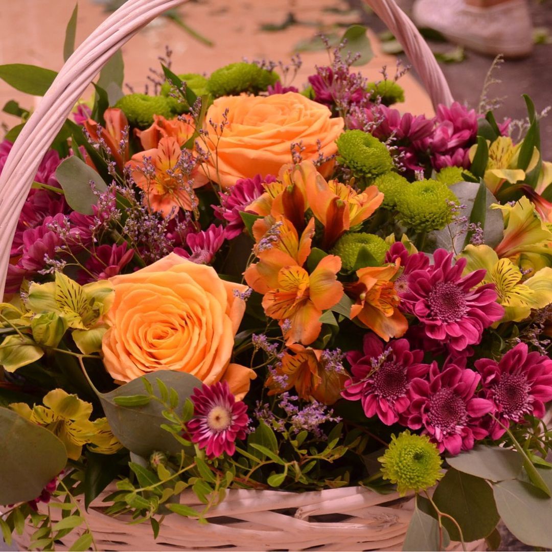 картинка Корзина с цветами К152 от магазина daflor
