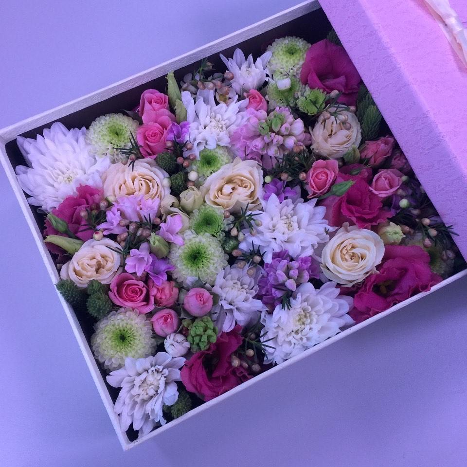 картинка Коробка с цветами К111 от магазина daflor