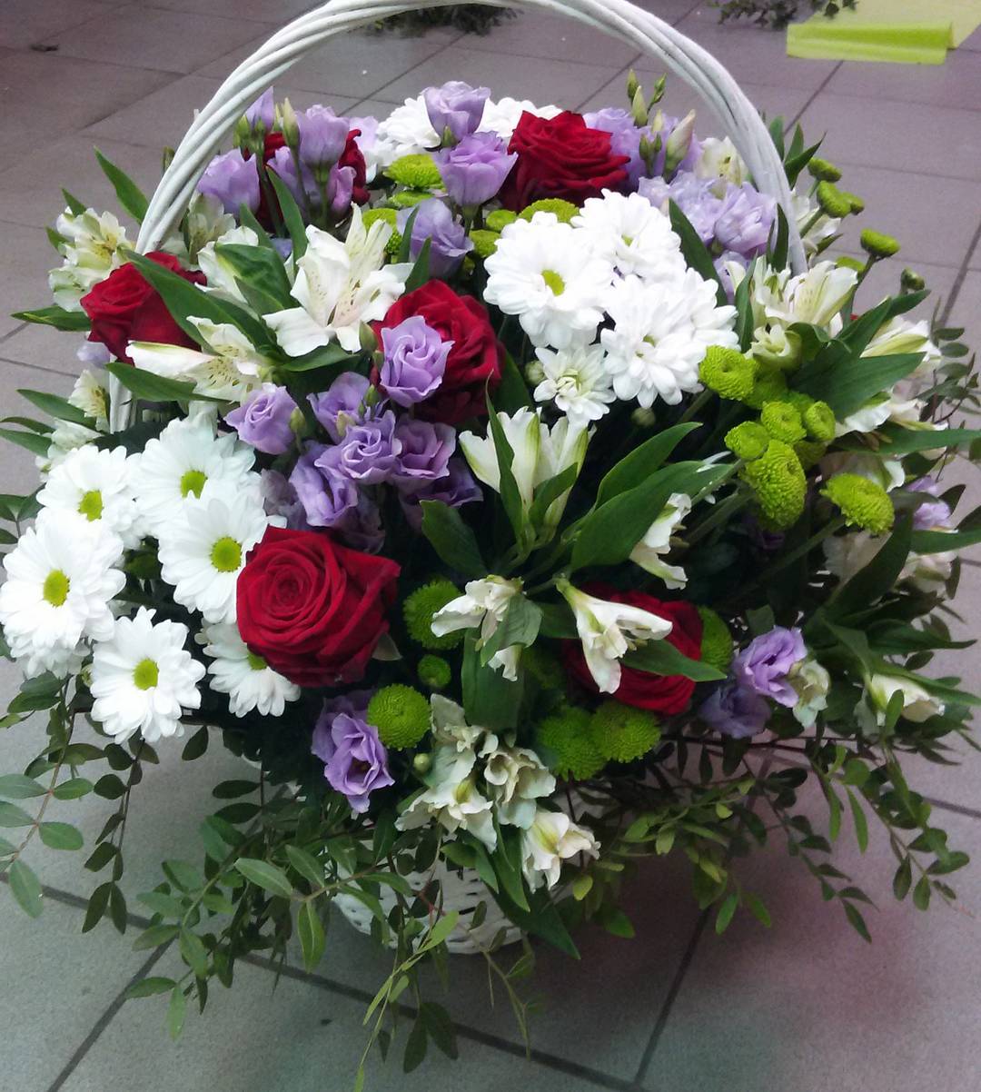 картинка Корзина с цветами К101 от магазина daflor