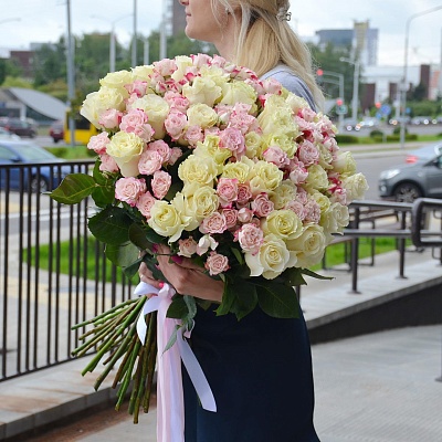 Букет из 51 розы №576