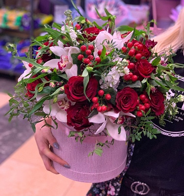 Коробка с цветами К181