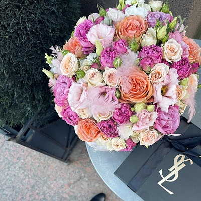 Коробка с цветами К469