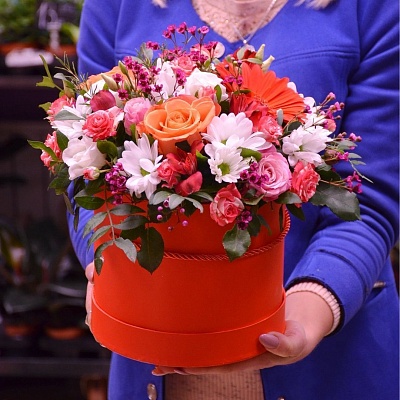 Коробка с цветами К175