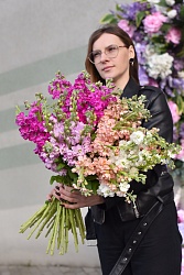 Букет из Маттиол микс