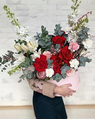 Коробка с цветами К301