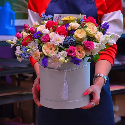 Коробка с цветами К238