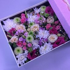 Коробка с цветами К111