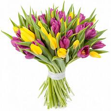 Букет из тюльпанов "Желтые и фиолетовые"