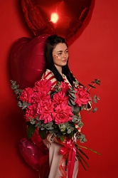 Моно с французской розой и эвкалиптом