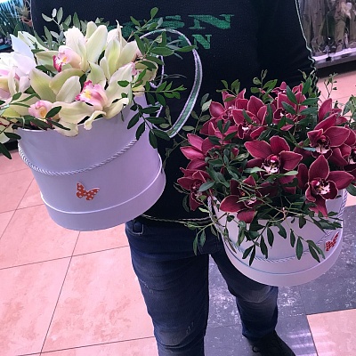 Коробка с цветами К144