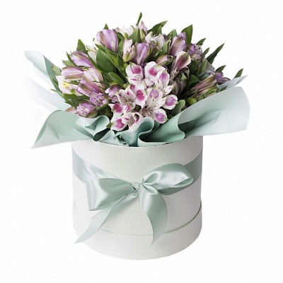 Коробка с цветами К130
