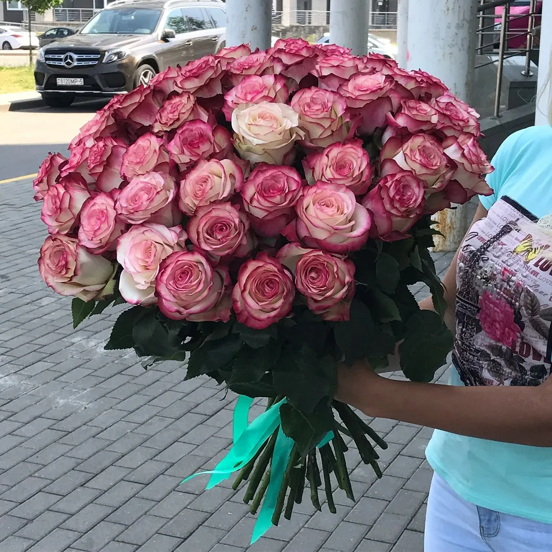 картинка Букет из 51 розы №310 от магазина daflor